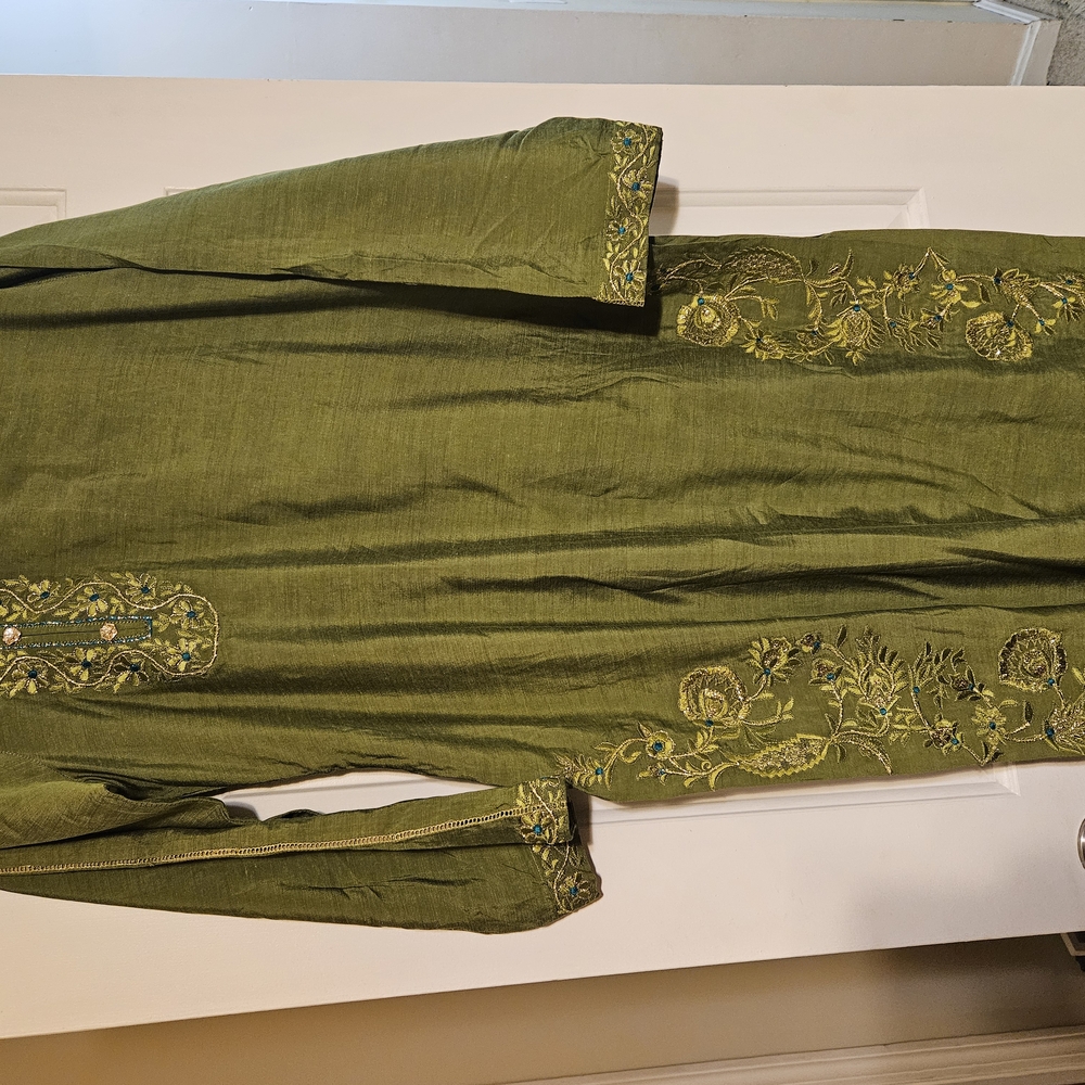 Embroidered Green Kurta